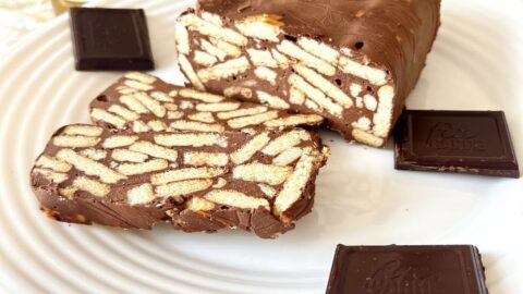 sveikesnis-tinginys-su-kokosu-pienu-ir-juoduoju-sokoladu